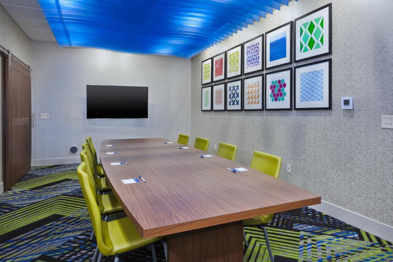 Holiday Inn Express & Suites - Painesville - Concord By Ihg Exteriér fotografie