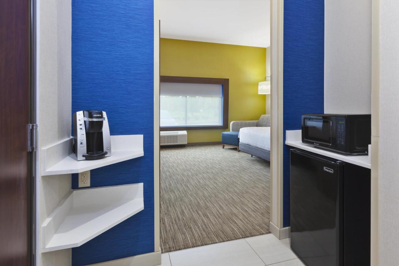 Holiday Inn Express & Suites - Painesville - Concord By Ihg Exteriér fotografie